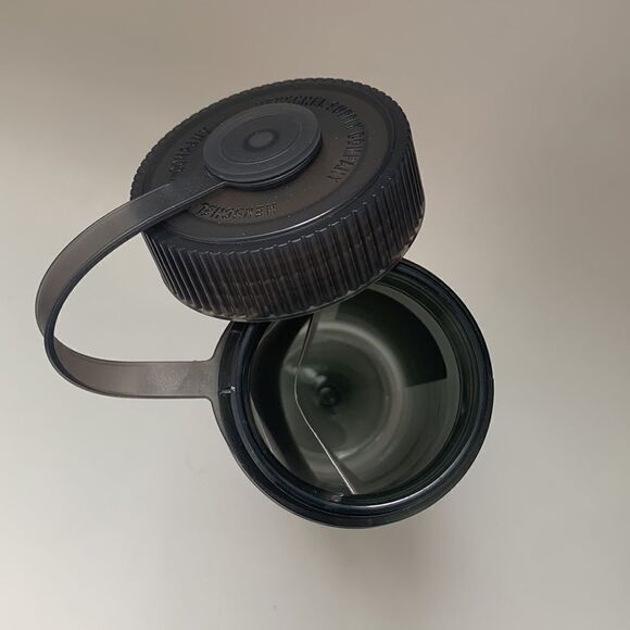 💧Herschel BPA Free Water Bottle Black 750ml - Picture 4 of 6